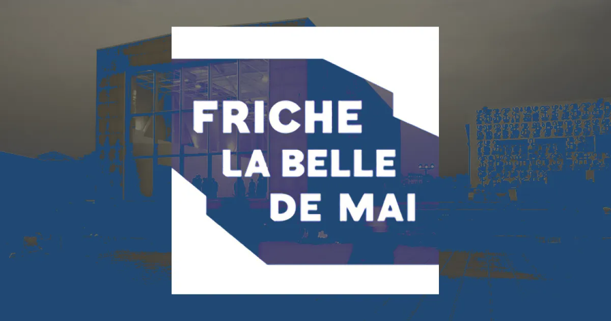 Logo de la Friche la Belle de Mai sur une photo du bâtiment teintée de bleu